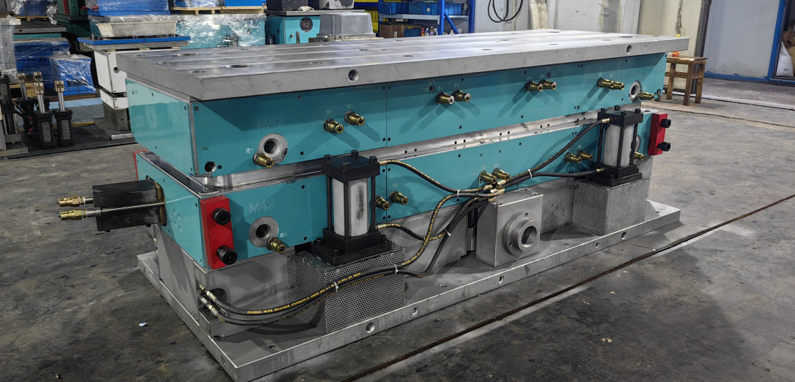 SMC Compression Molding