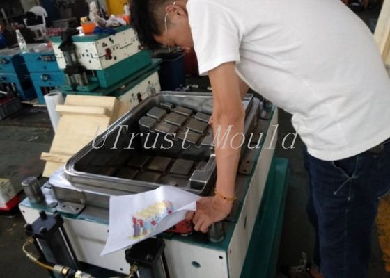 Wasbakken BMC Schimmel Wasbak BMC Vorming 300000-1000000 foto's