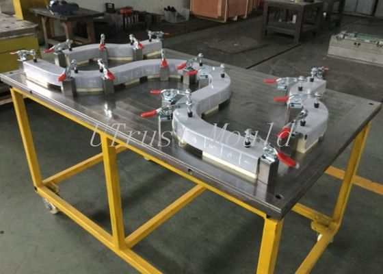 建設 ファイバーグラス SMC 圧縮 鋳造 FRP チャネル タイプ ケーブル トレイ 鋳造