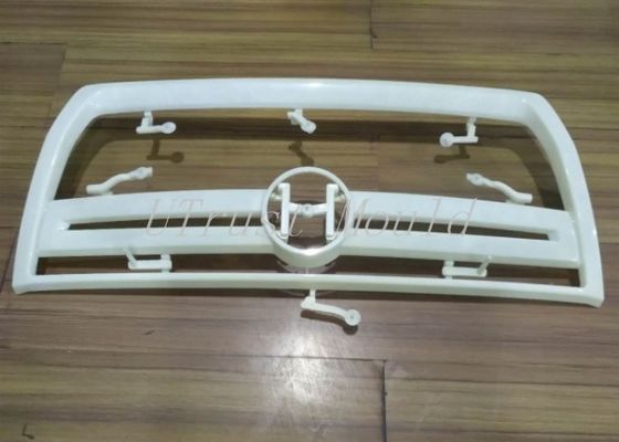 Op maat gemaakte kunststof spuitgietmachine met meerdere holtes Nak80 S136 2738 2316 Materiaal OEM