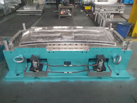 Compatible avec différentes machines et procédés de moulage Outils SMC Conforme aux normes et réglementations de l'industrie