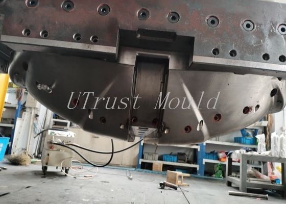 OEM New High Quality SMC Auto Part Mould