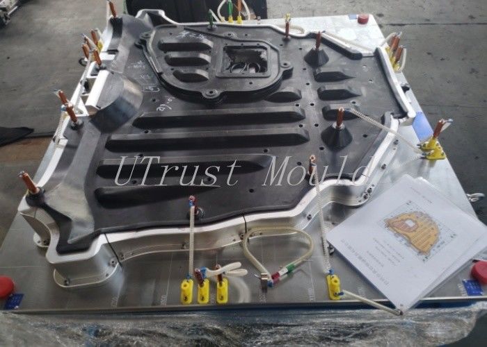 Multiple Cavity Custom Made Car Part Mould For Automotive Heating System Oil In Automotive Industry