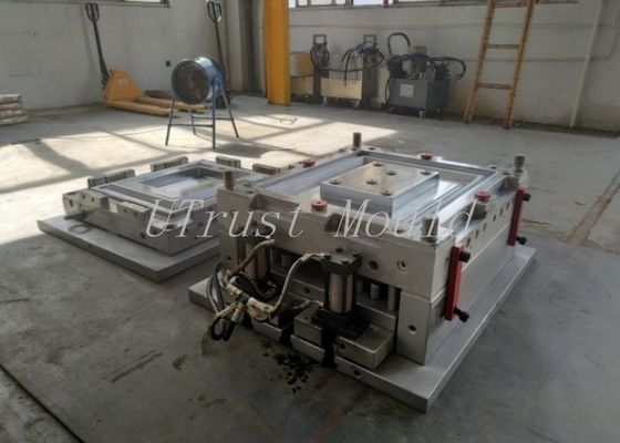 300000-1000000 Shots SMC Compression Molding For Electric Apparatus